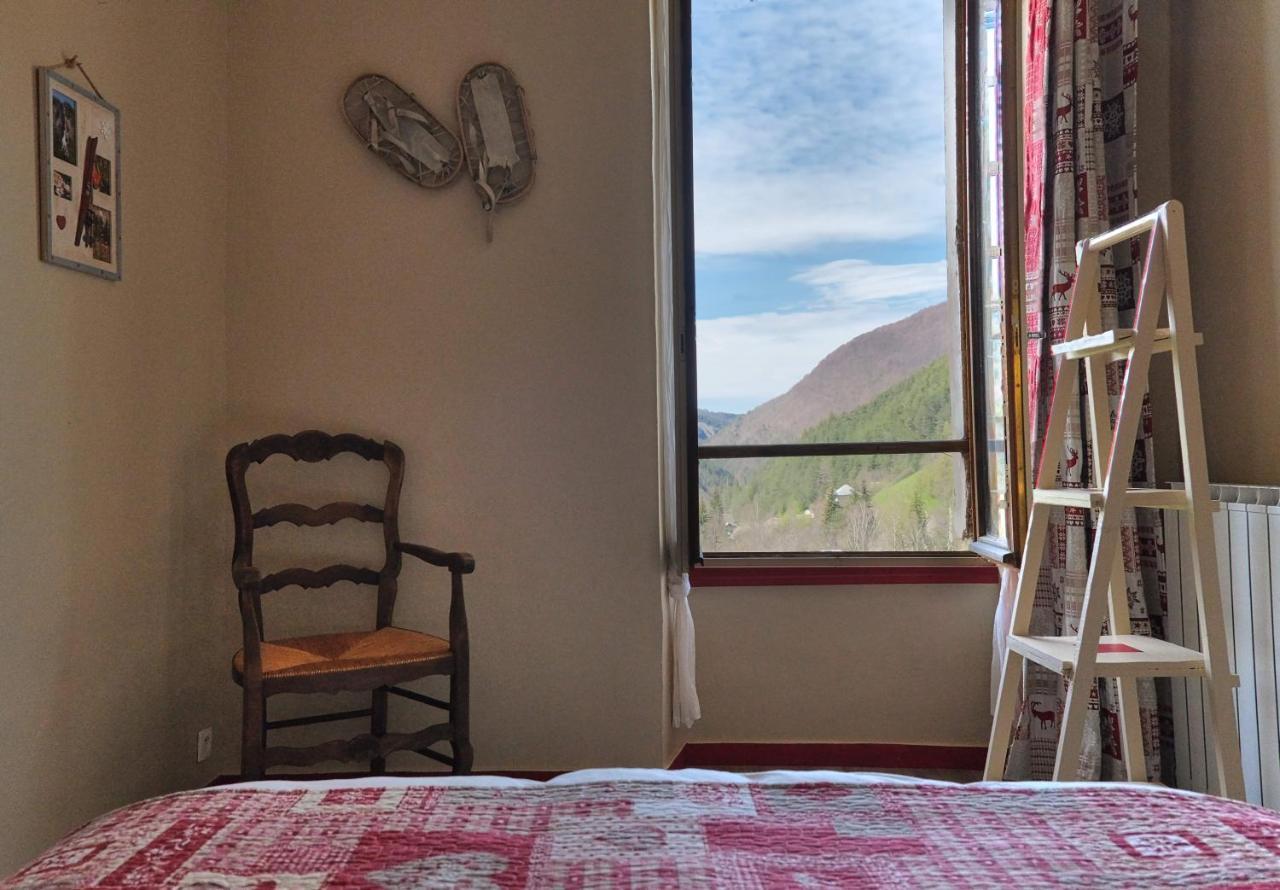 Auzet Au Diapason Chambres D'Hotes Montagne מראה חיצוני תמונה